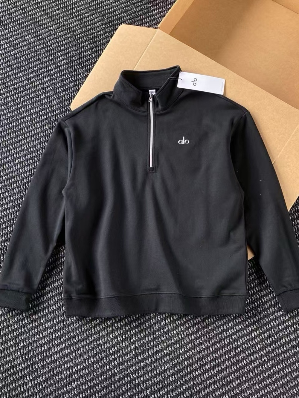 Alo Yoga Quarter Zip up Mens